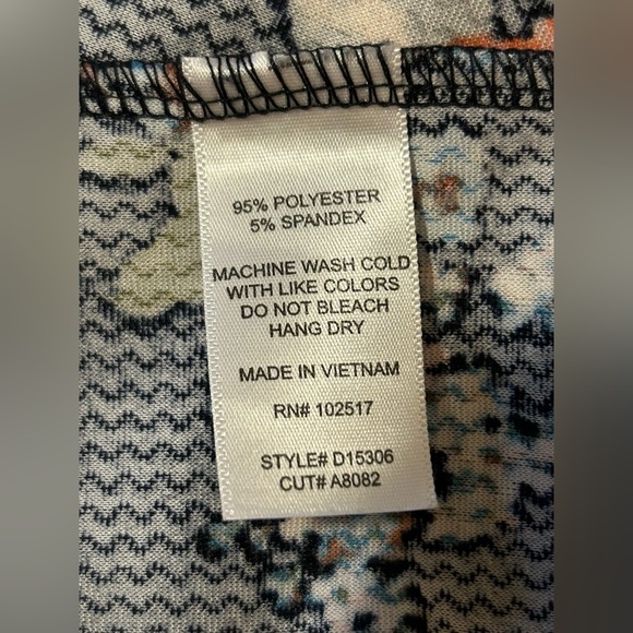 Soprano | Dress - Picture 4 of 4